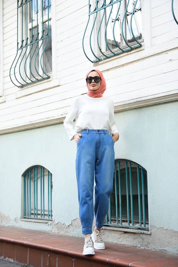 1132-Denim Paçası Pensli Pantolon Açık Mavi