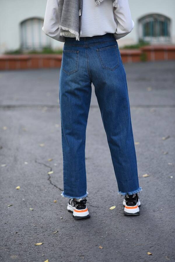 1136-Denim Püsküllü Mom Jeans Koyu Mavi