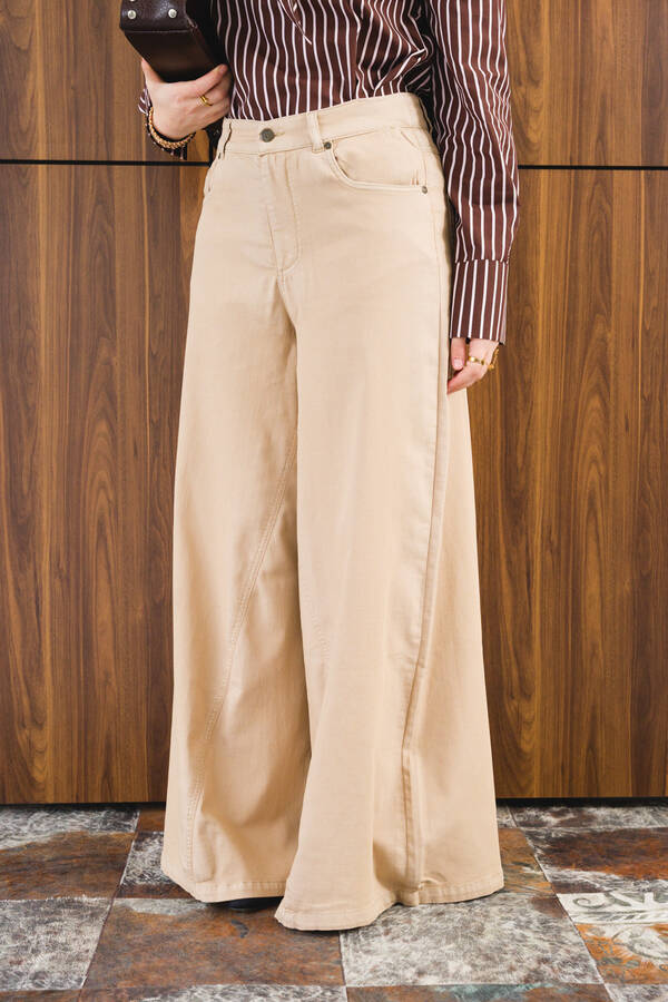1162-Parça Boyalı Denim Pantolon Bej
