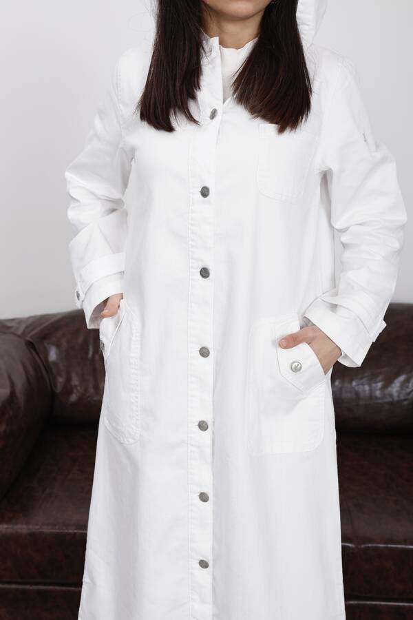 6329-Denim Kapşonlu Kap Beyaz