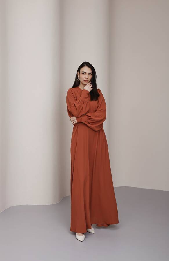 6583-Krep Elbise Taba