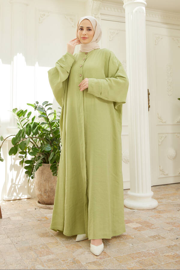 6618-Modal Süs Düğmeli Abaya Fıstık Yeşili