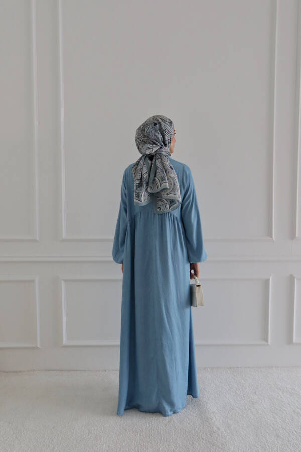 6657-Büzgülü Sallaş elbise Mavi