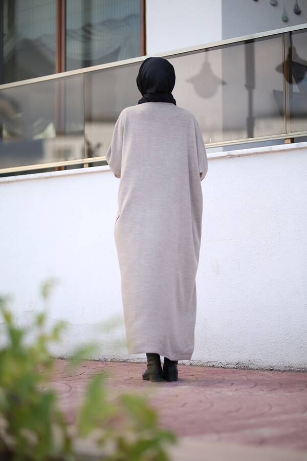 8023-Kapşonlu Triko Tunik Bej