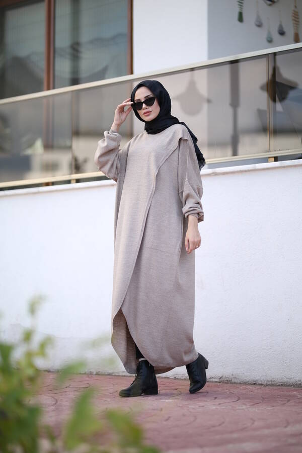 8023-Kapşonlu Triko Tunik Bej