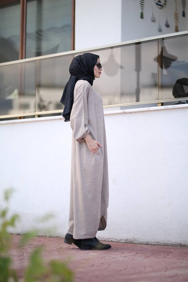 8023-Kapşonlu Triko Tunik Bej
