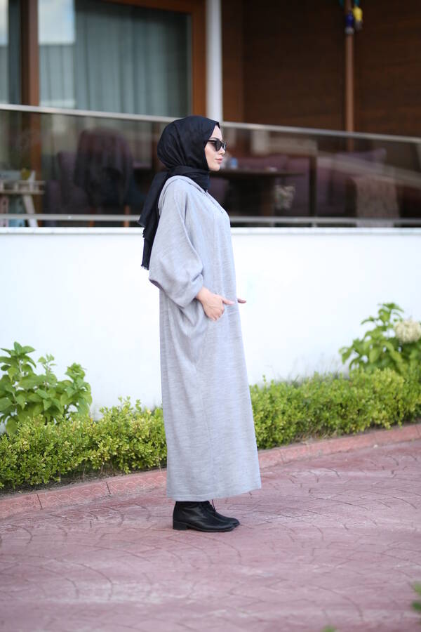 8023-Kapşonlu Triko Tunik Gri