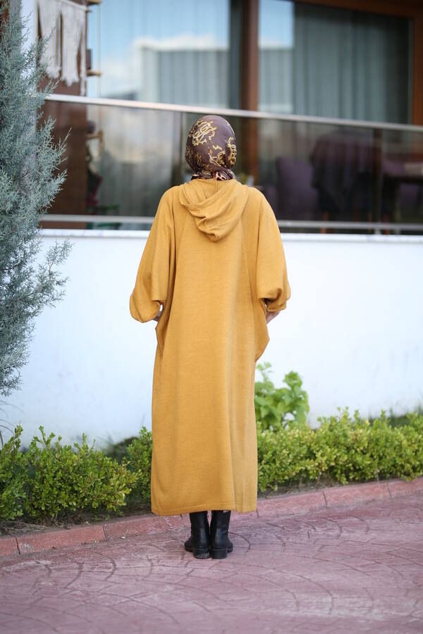 8023-Kapşonlu Triko Tunik Hardal