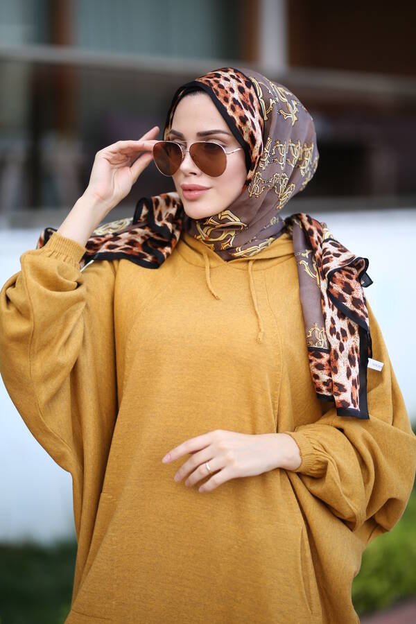8023-Kapşonlu Triko Tunik Hardal