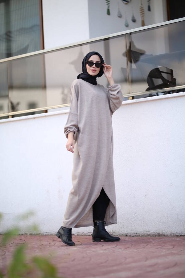 8024 - Çaprazlı Triko Tunik Bej