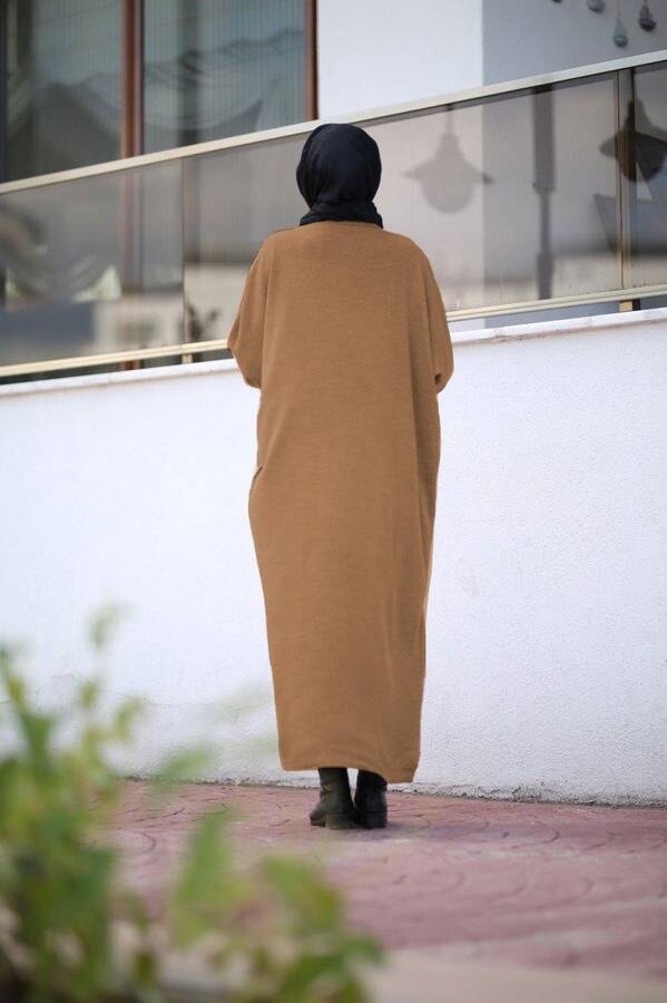 8024 - Çaprazlı Triko Tunik Karamel