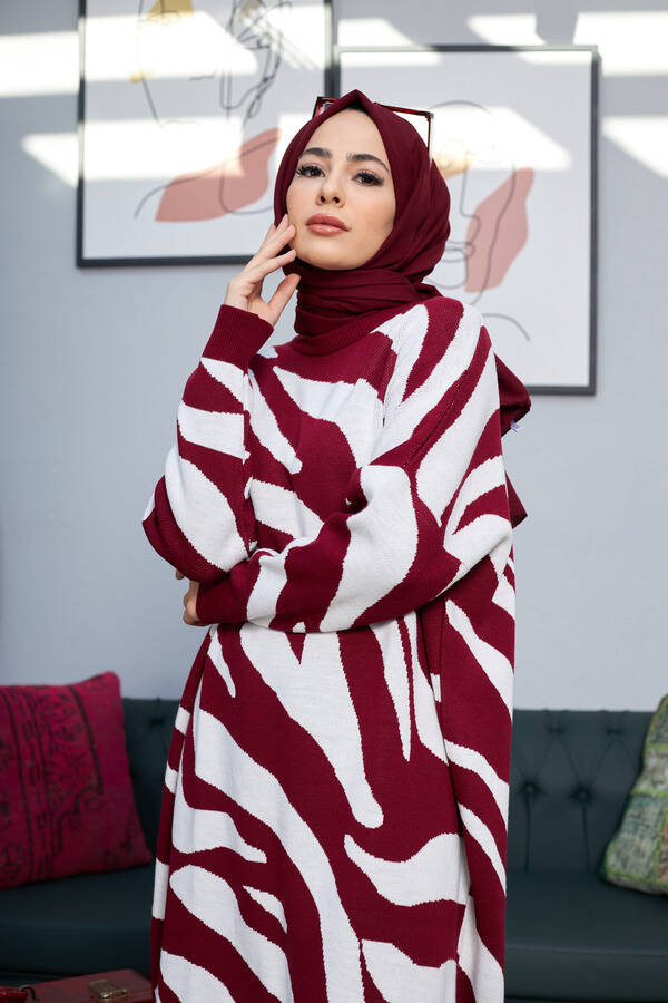 8035-Zebra Triko Tunik Bordo - Ekru