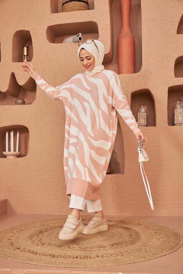 8035-Zebra Triko Tunik Pudra - Ekru